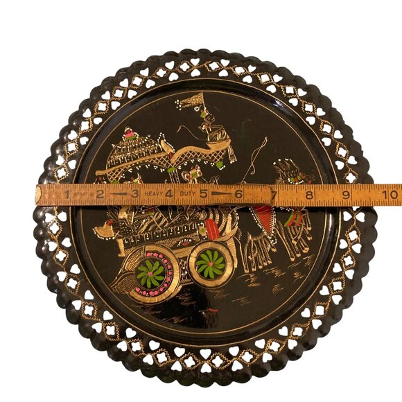 Vintage Asian Black Metal Wall Plate With Horse Carriage Design - Picture 4 of 4